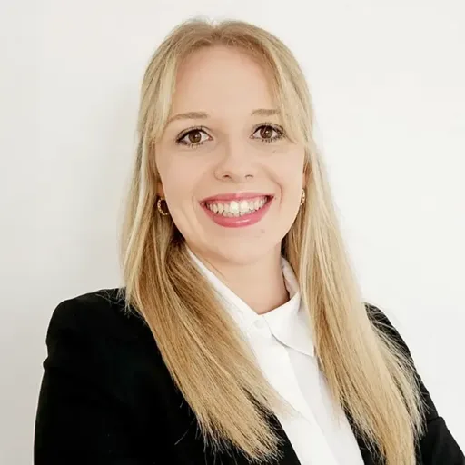 Laura Hahn